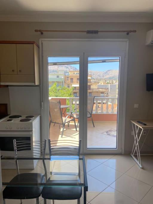 στην καρδιά του λιμανιου 1 Apartamento Chios Town